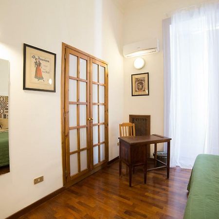 Bed and breakfast Duomo Miradois 152 Napoli Extérieur photo