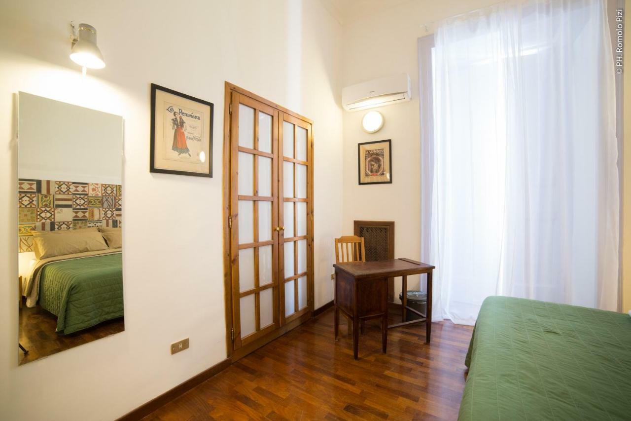 Bed and breakfast Duomo Miradois 152 Napoli Extérieur photo